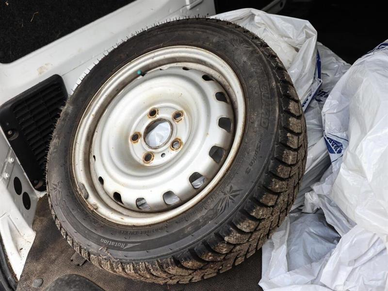 nissan Cargo 2021 - 12