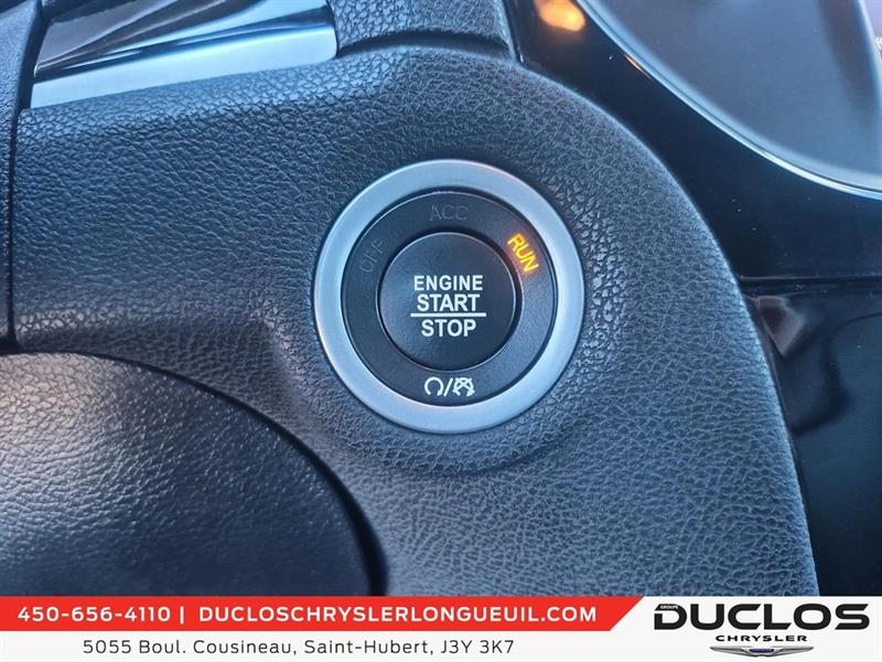 chrysler 300 2023 - 19