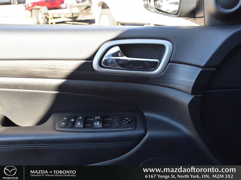 jeep Grand Cherokee 2021 - 24