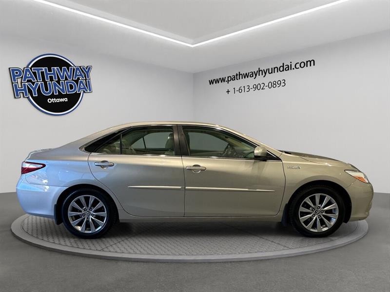 toyota Camry Hybrid 2017 - 3