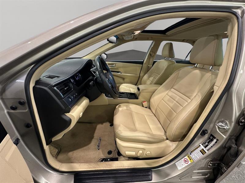 toyota Camry Hybrid 2017 - 15