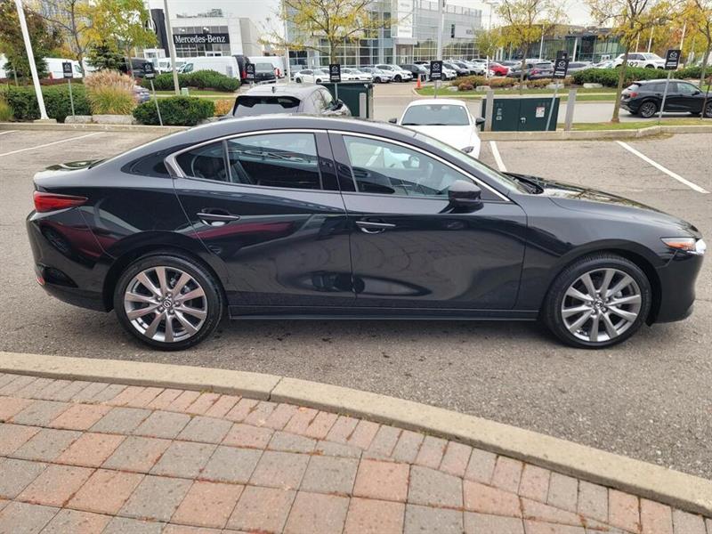 mazda Mazda3 2025 - 8