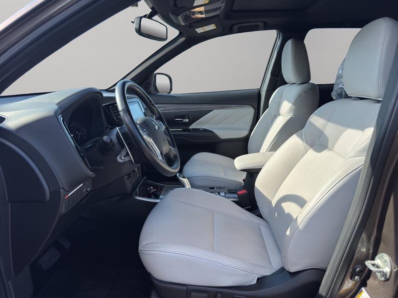 mitsubishi Outlander PHEV 2020 - 9