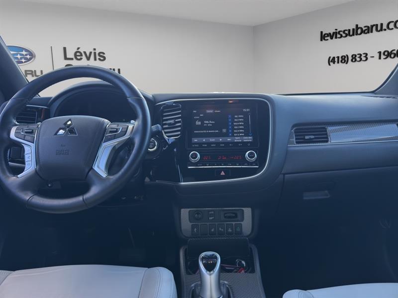 mitsubishi Outlander PHEV 2020 - 13