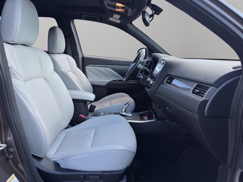 mitsubishi Outlander PHEV 2020 - 15
