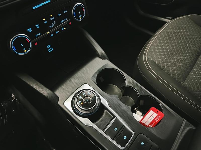 ford Escape 2023 - 40