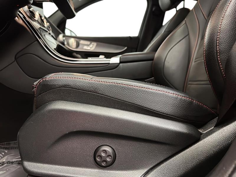 mercedes-benz GLC 2023 - 19