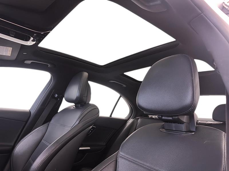 mercedes-benz C-Class 2023 - 19