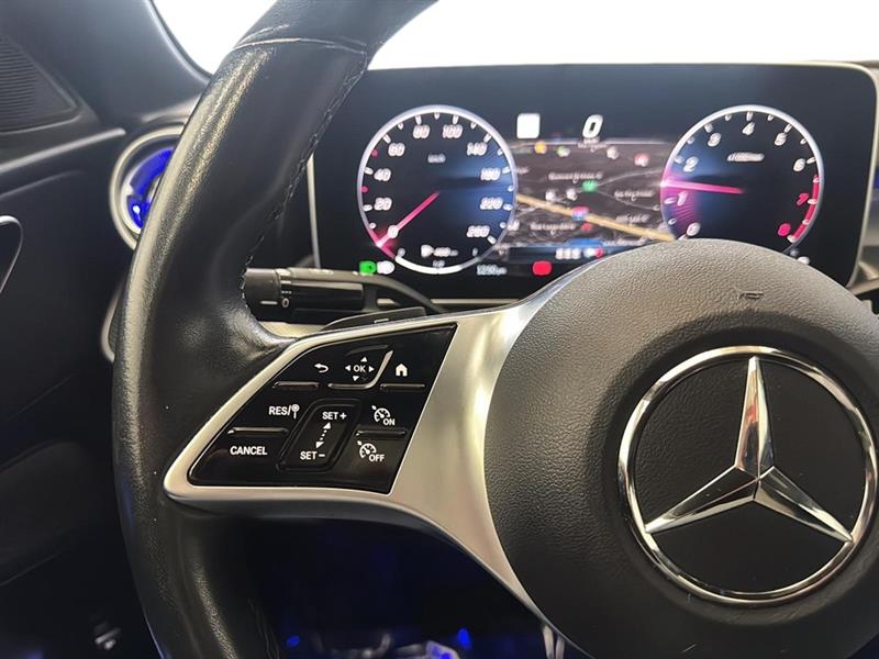 mercedes-benz C-Class 2023 - 27