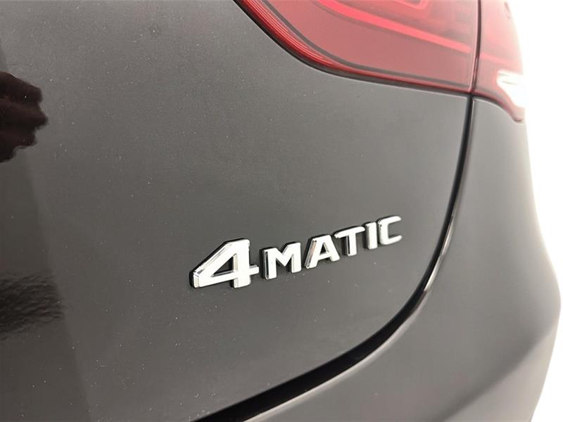 mercedes-benz GLC 2023 - 11