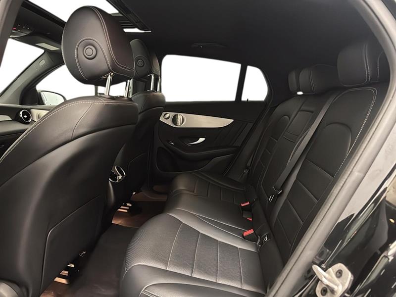 mercedes-benz GLC 2023 - 22