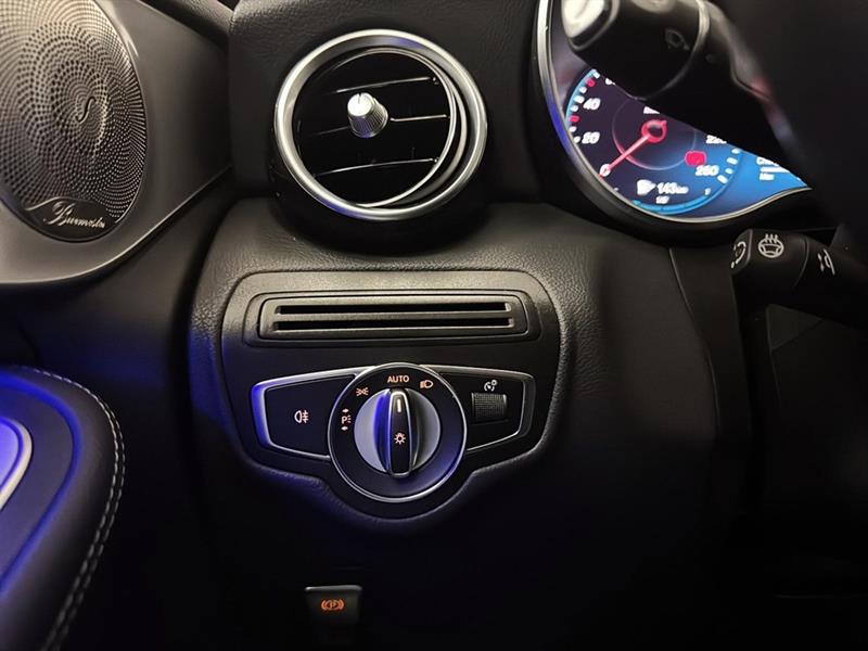 mercedes-benz GLC 2023 - 27