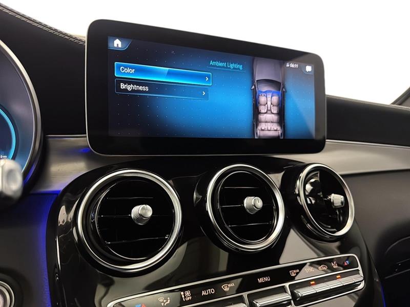 mercedes-benz GLC 2023 - 33