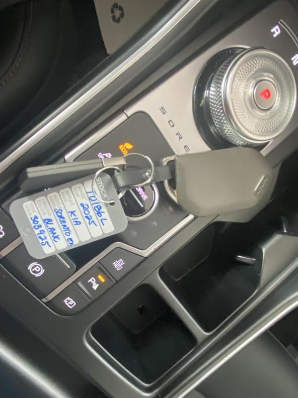 kia Sorento 2025 - 31