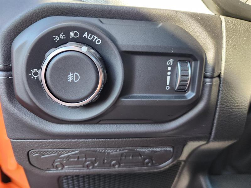 jeep Wrangler 2025 - 13