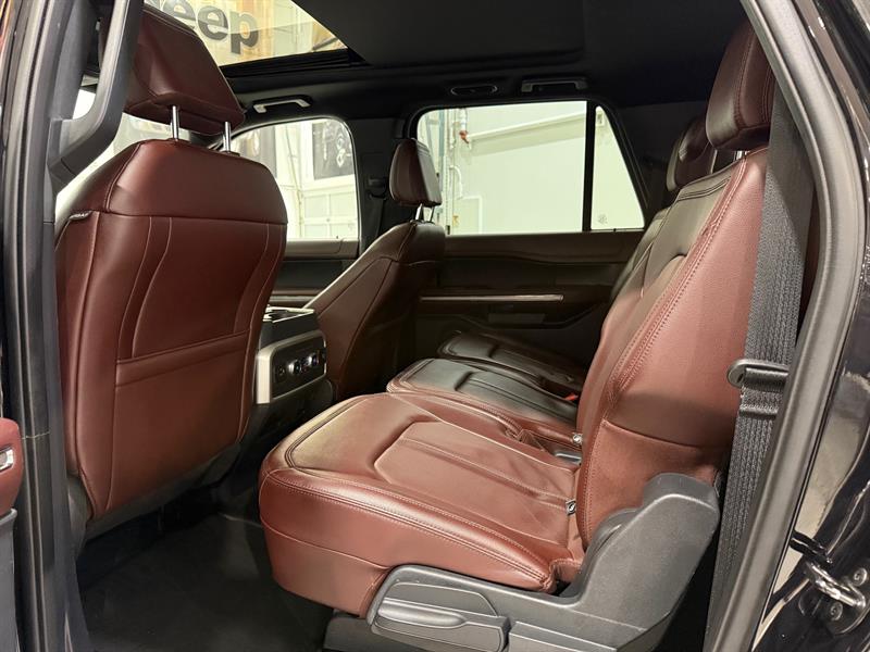 ford Expedition Max 2023 - 12