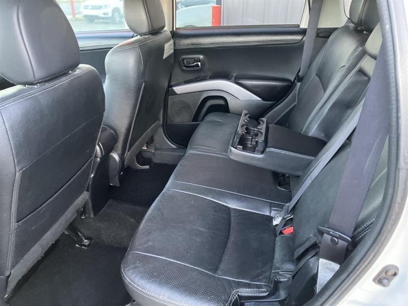 mitsubishi Outlander 2012 - 8