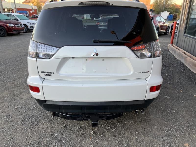 mitsubishi Outlander 2012 - 10