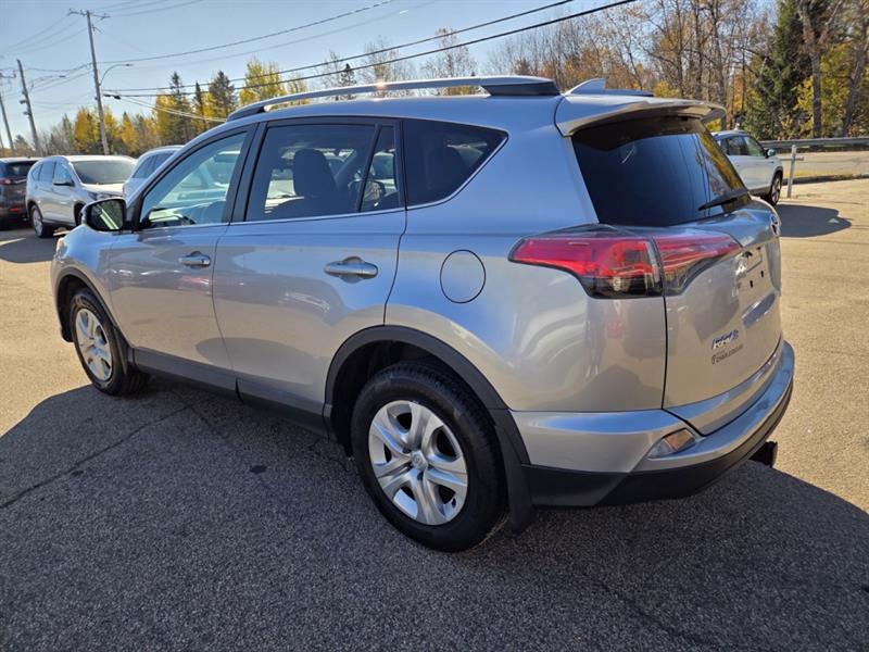 toyota RAV4 2017 - 8