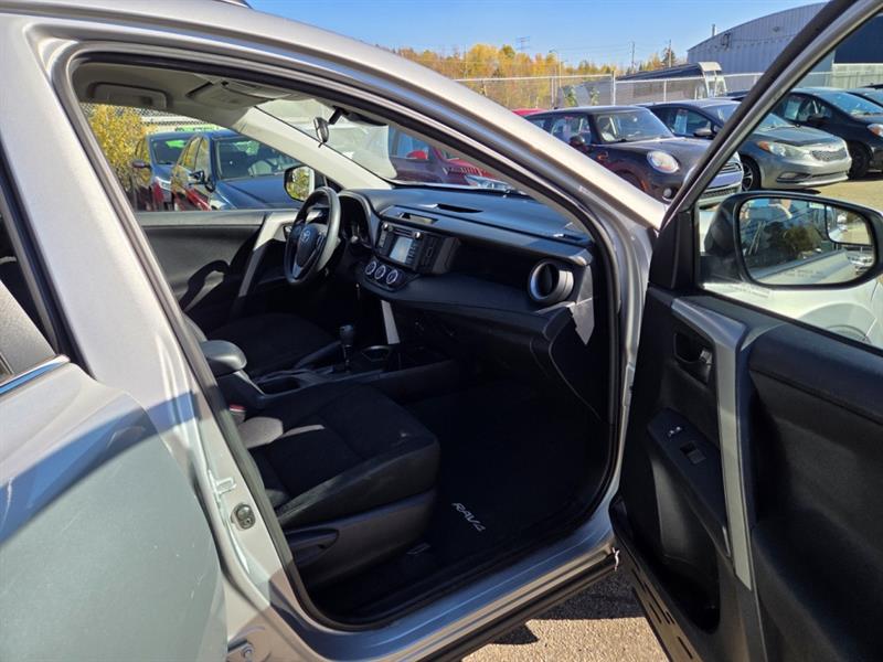 toyota RAV4 2017 - 16