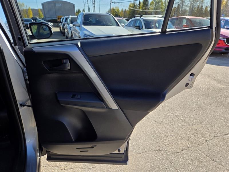 toyota RAV4 2017 - 23