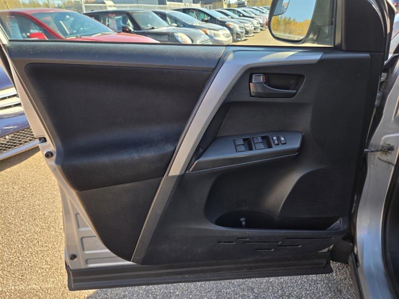 toyota RAV4 2017 - 25