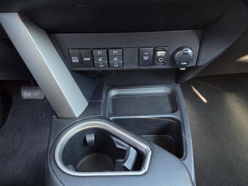 toyota RAV4 2017 - 31