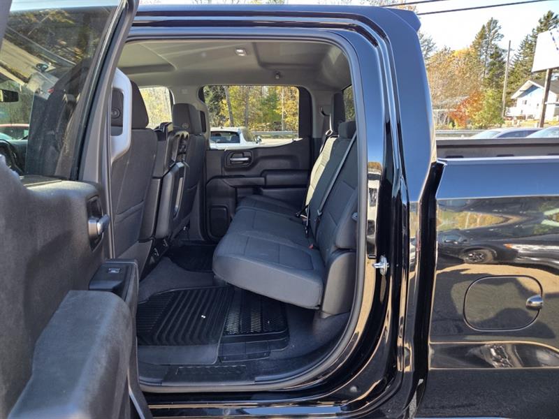 chevrolet Silverado 1500 2022 - 15