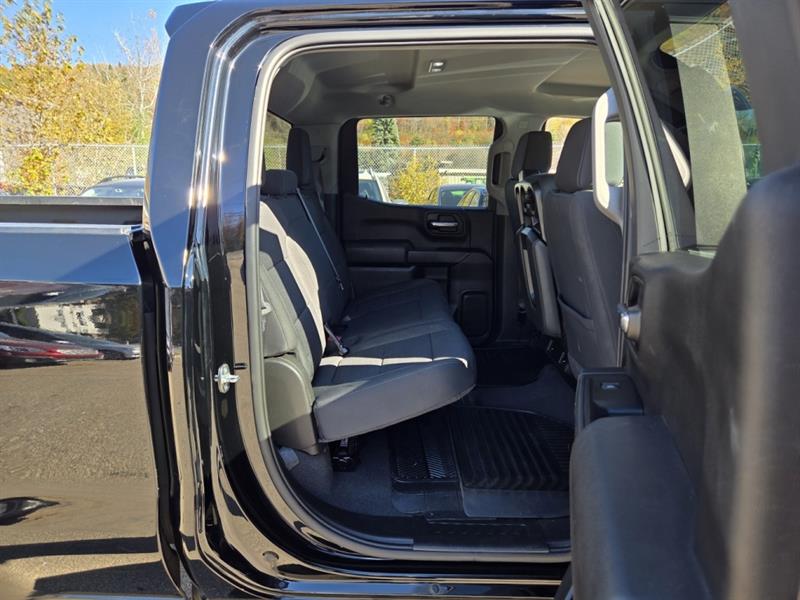 chevrolet Silverado 1500 2022 - 18