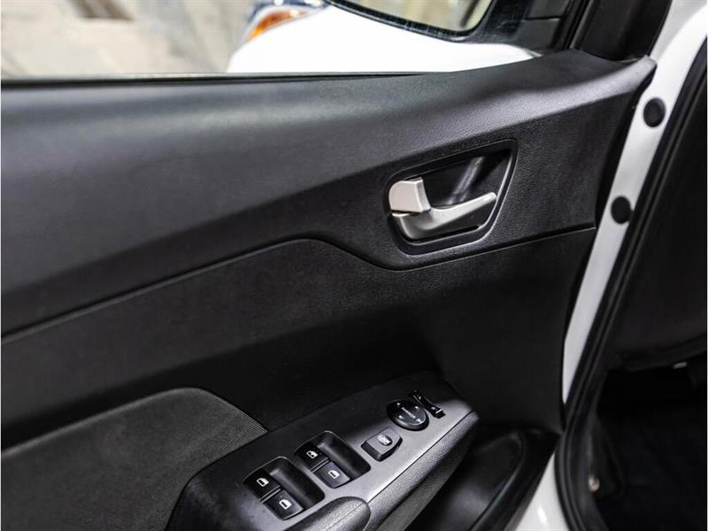 hyundai Accent 2020 - 11