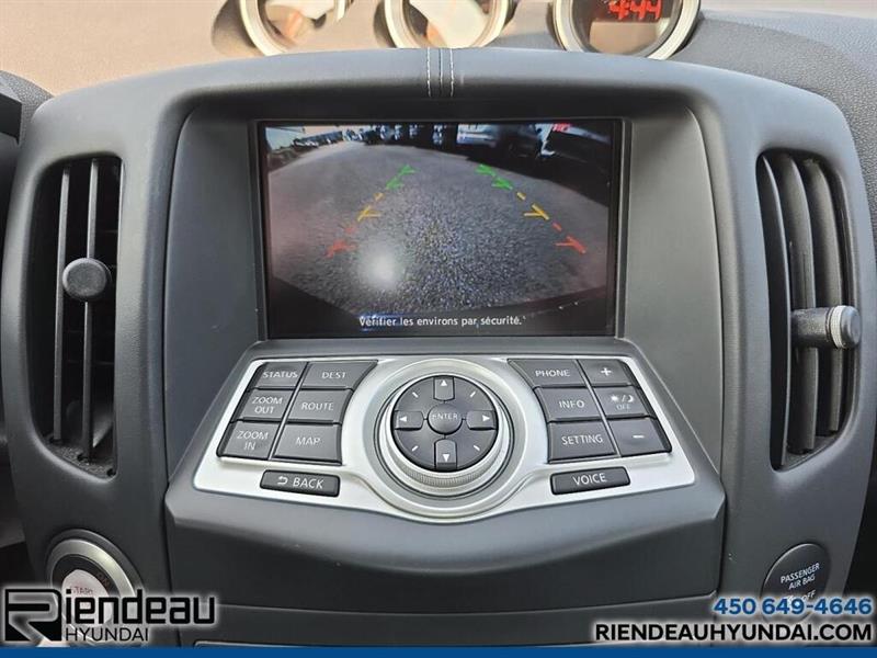 nissan 370Z 2018 - 16