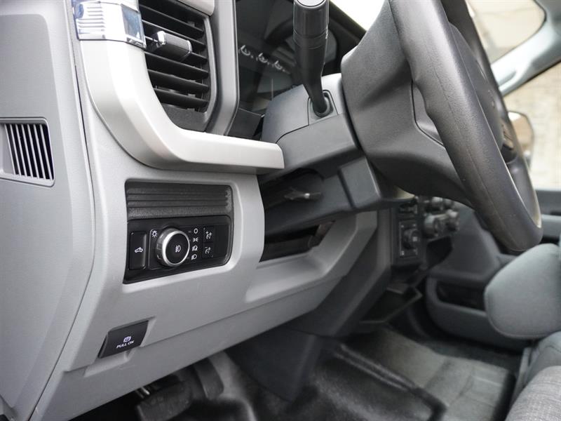 ford F-350 2023 - 40