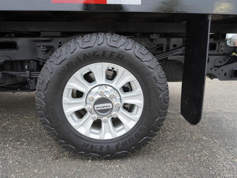 ford F-350 2023 - 46