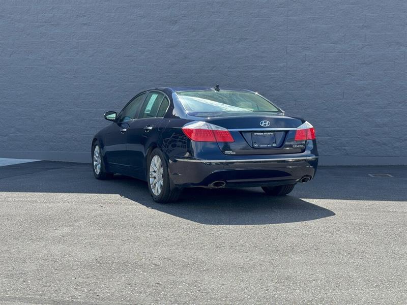 hyundai Berline Genesis 2010 - 4