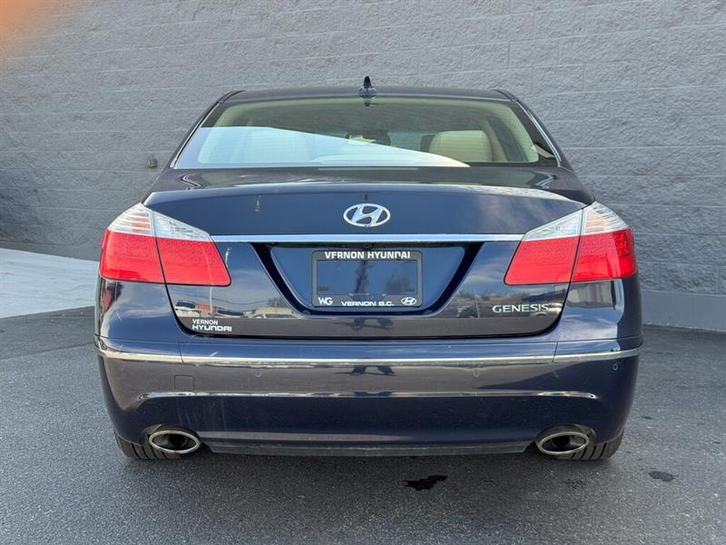 hyundai Berline Genesis 2010 - 5