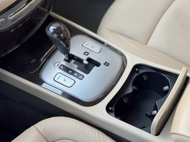 hyundai Berline Genesis 2010 - 19