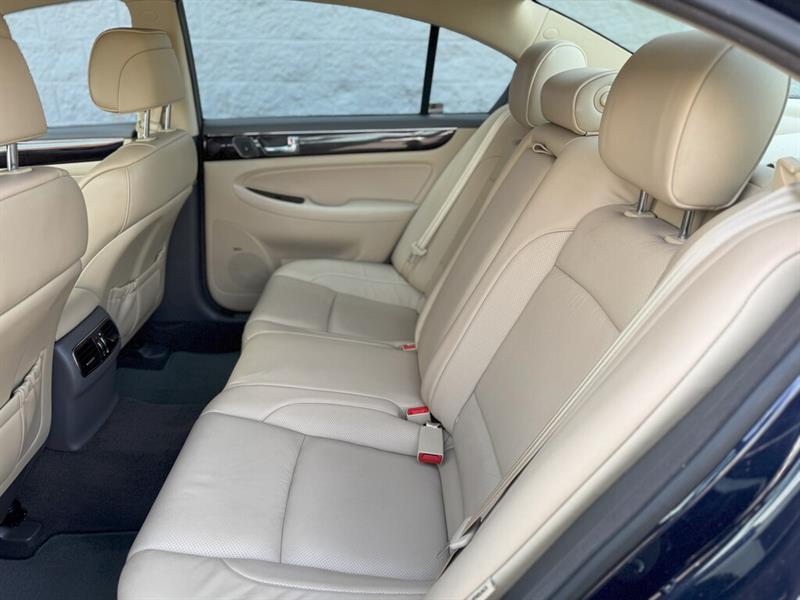 hyundai Berline Genesis 2010 - 24