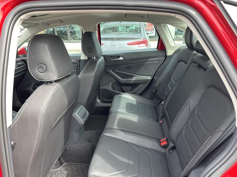 volkswagen Jetta 2024 - 18