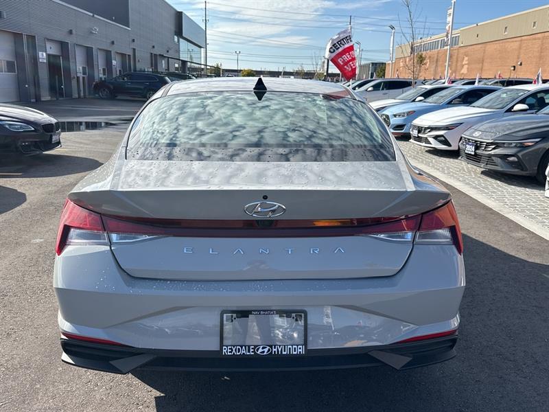 hyundai Elantra 2023 - 7
