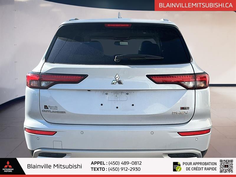 mitsubishi Outlander rechargeable 2023 - 9