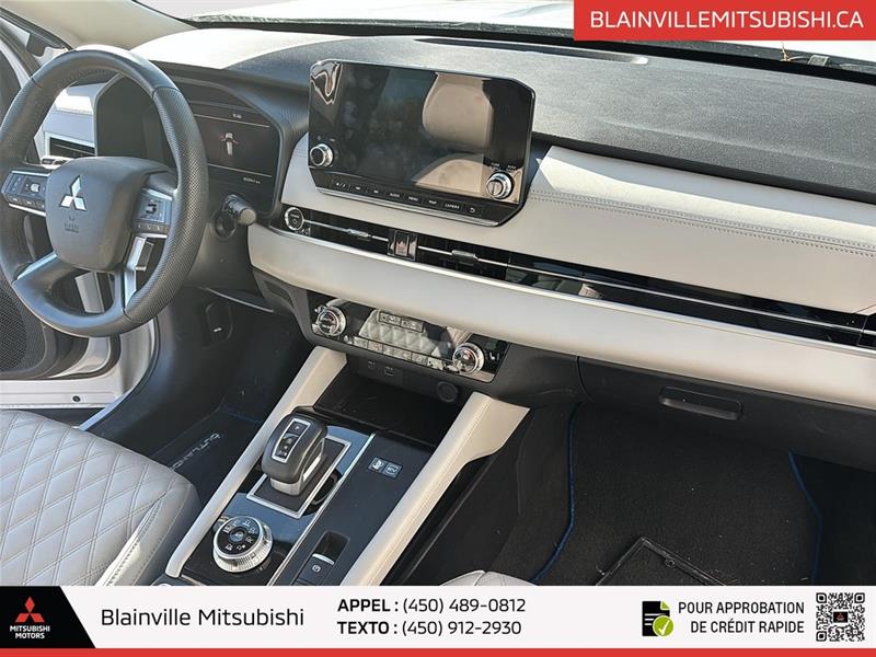 mitsubishi Outlander rechargeable 2023 - 16