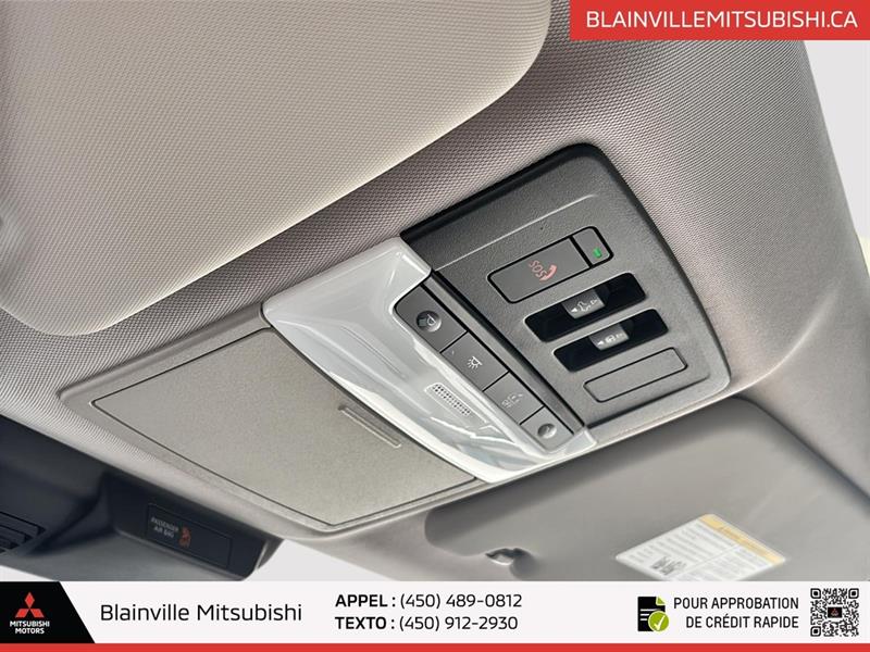 mitsubishi Outlander rechargeable 2023 - 28