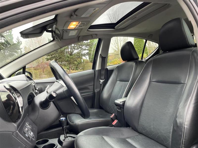 toyota Prius c 2016 - 16