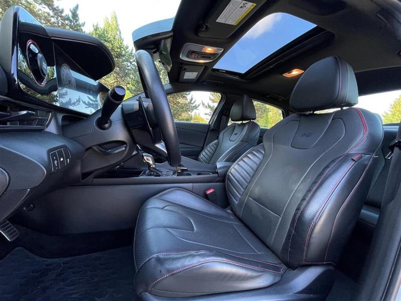 hyundai Elantra 2023 - 17