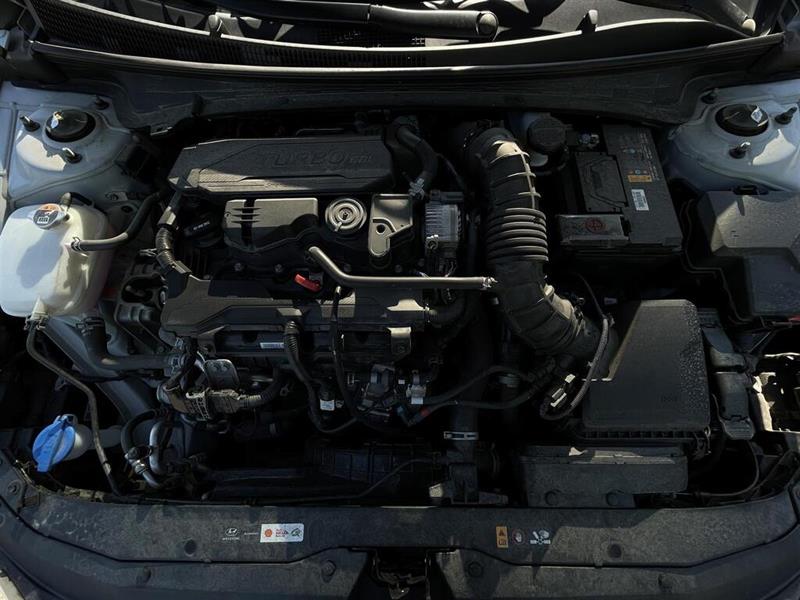 hyundai Elantra 2023 - 39