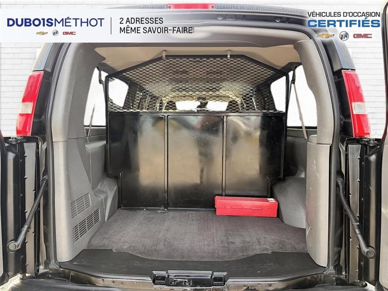 chevrolet Express Passenger 2020 - 11