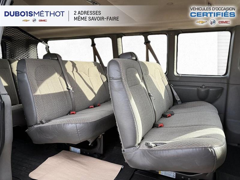 chevrolet Express Passenger 2020 - 13