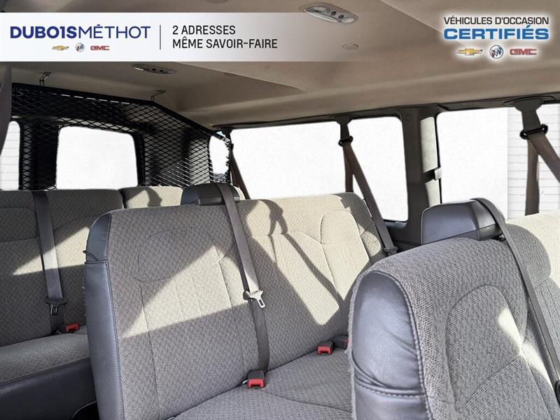 chevrolet Express Passenger 2020 - 14