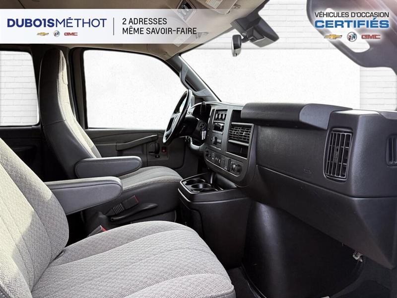 chevrolet Express Passenger 2020 - 16