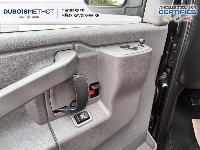 chevrolet Express Passenger 2020 - 19